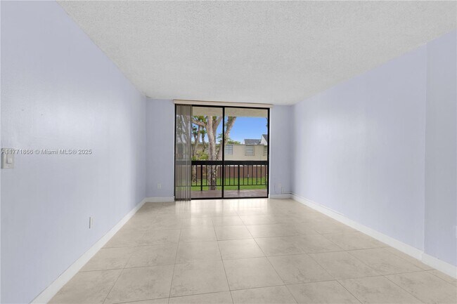 Building Photo - 8303 SW 142nd Ave