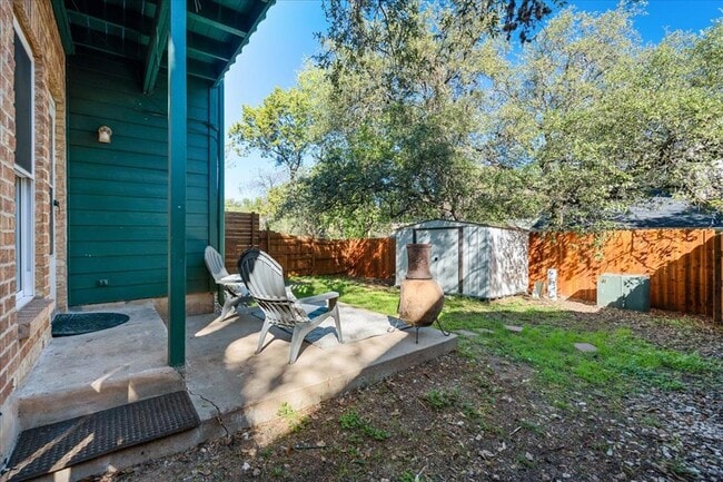 Building Photo - 1604 Cinnamon Path