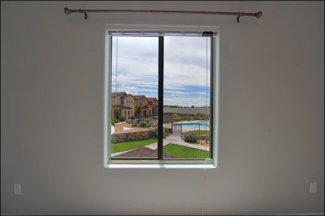 Building Photo - 6664 Red Canyon Sage Ln