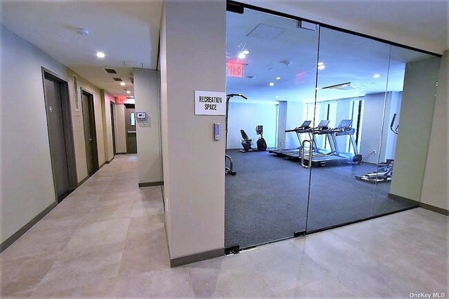Building Photo - 41-26-41-44 44th St
