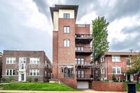 Building Photo - 6416 Cates Ave