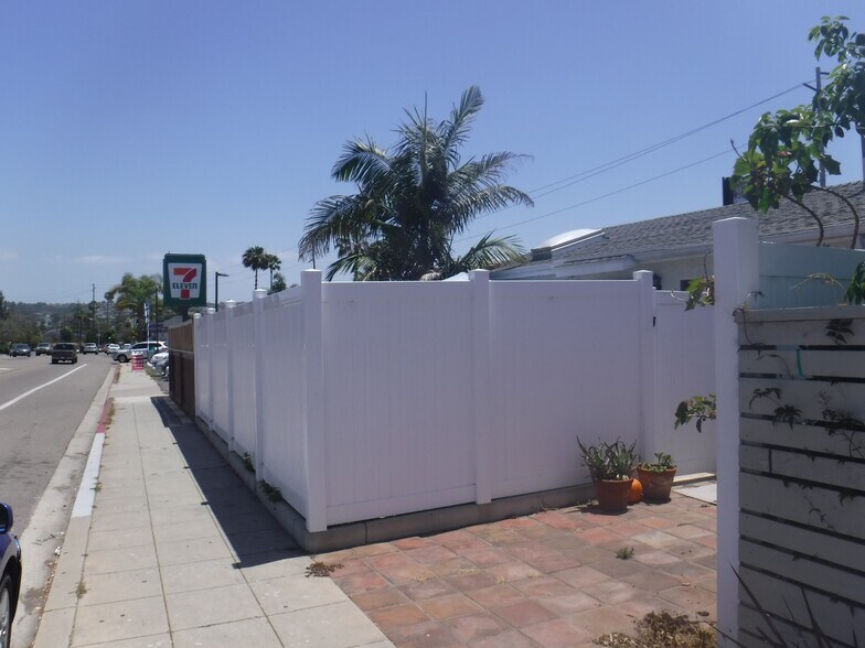 Building Photo - 2255 Garnet Ave