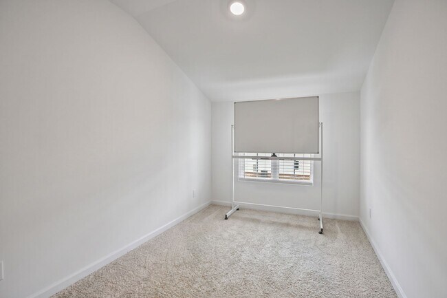 Building Photo - 3411 Adler Trl