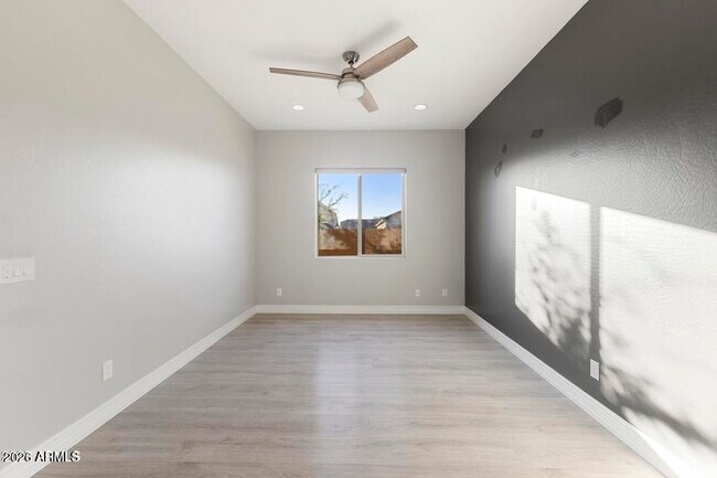 Building Photo - 11086 W Hadley St