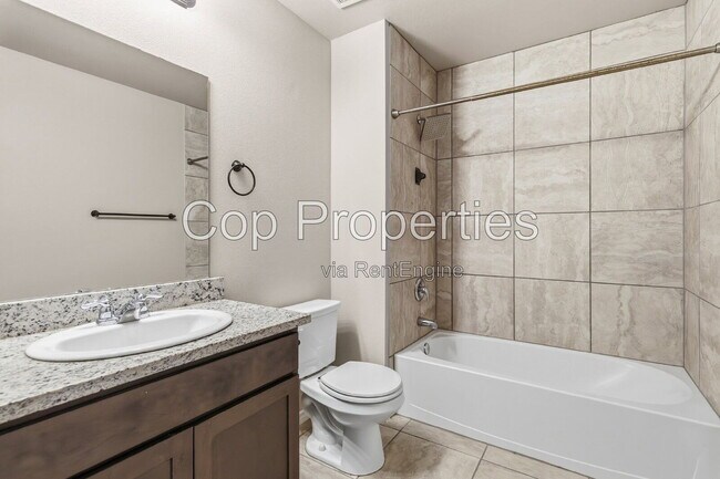 Building Photo - 11103 Belair Dr