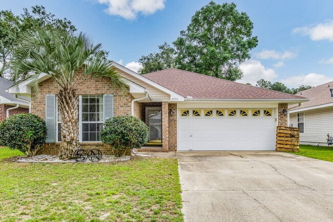 Building Photo - Welcome to this radiant and exquisite home, perfectly situated in a central location!