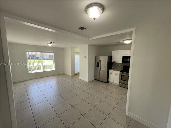Building Photo - 9711 SW 162nd St