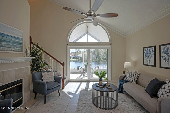 Building Photo - 2958 Lantana Lakes Dr E