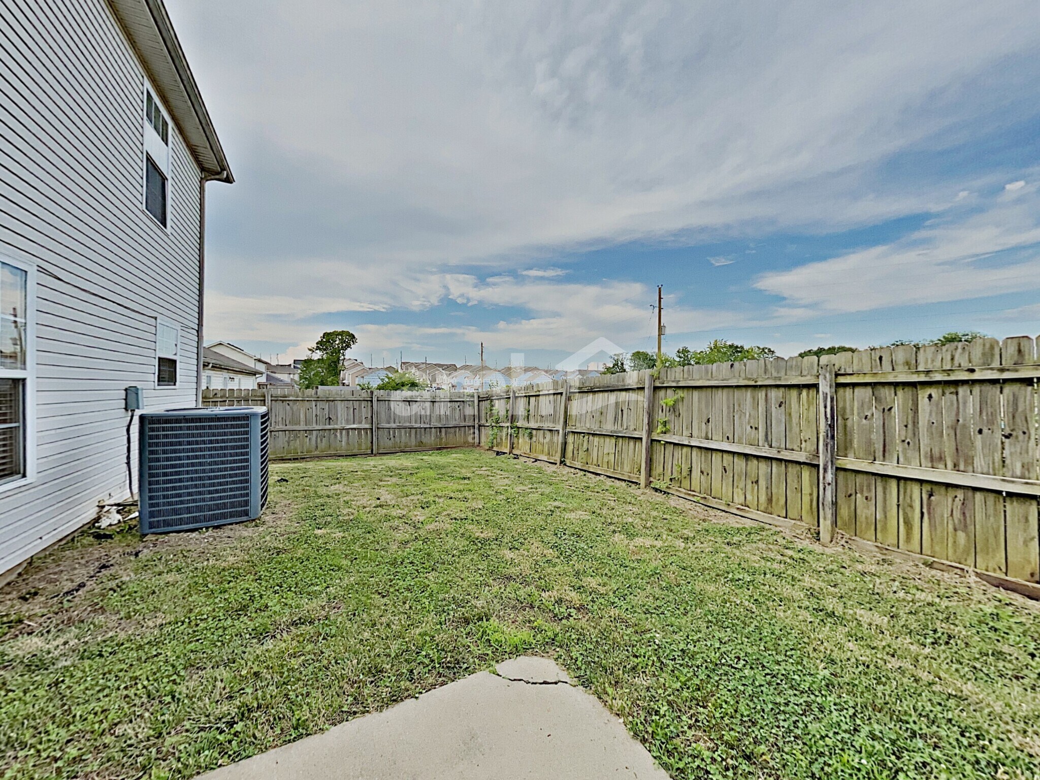 Building Photo - 111 Dreville Dr