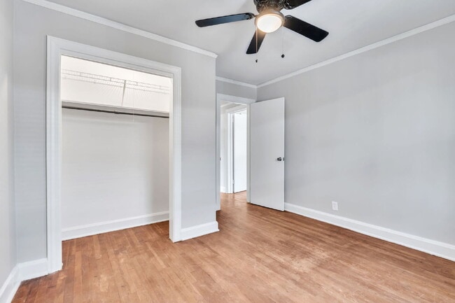 Building Photo - 3BR/2BA in Prime Taylors Location! Minutes From Everyday Conveniences! $1895/mo rent