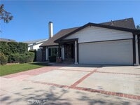 Building Photo - 30516 Sandtrap Dr