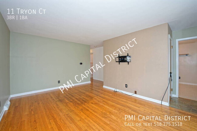 Building Photo - 11 Tryon Ct