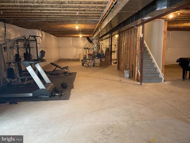 Building Photo - 1318 Ivy Hill Rd