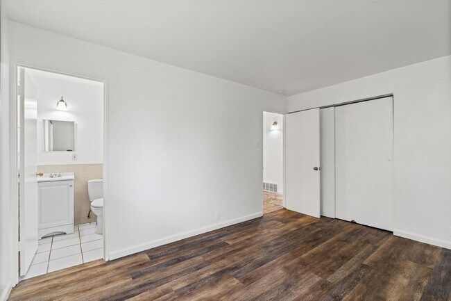 Building Photo - Newly Renovated 3BR + Finished Basement