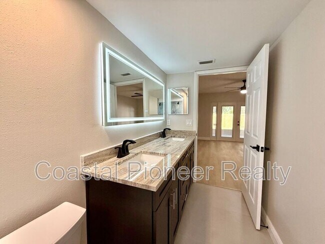 Building Photo - 8731 Huntfield St