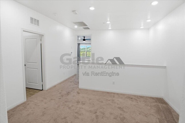 Building Photo - 22728 Harmony Dr