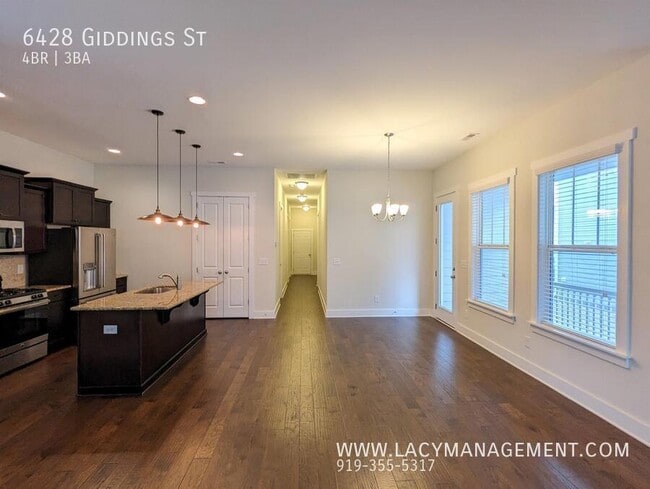 Building Photo - 6428 Giddings St