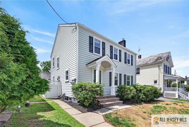 Building Photo - 12 Capner St