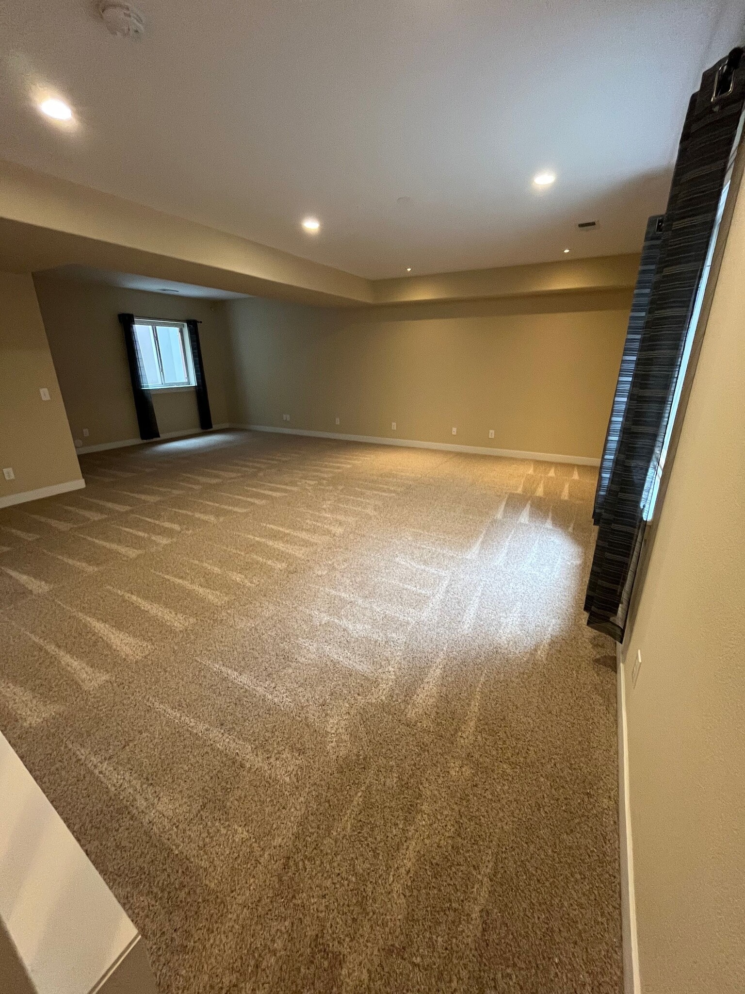 Building Photo - 7828 E 21st Ave