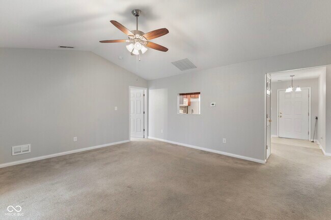 Building Photo - 5918 Remrod Dr