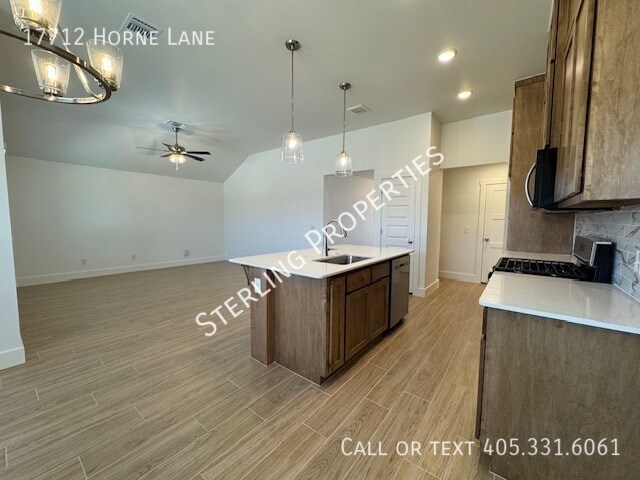 Building Photo - 17712 Horne Ln