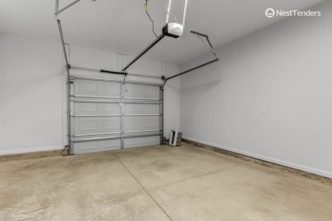 Building Photo - Amelia Island Coastal Charmer!