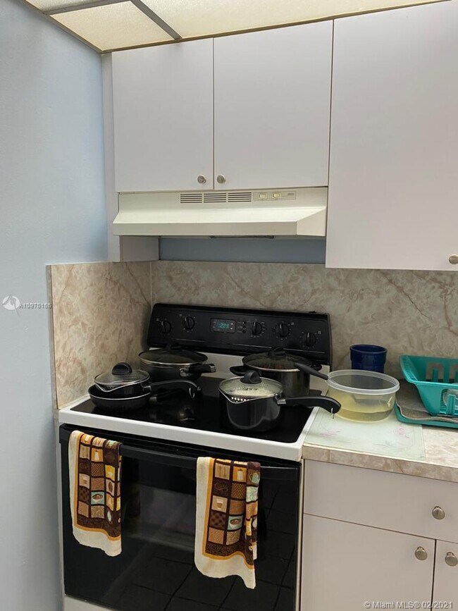 Building Photo - 3091 NW 46th Ave