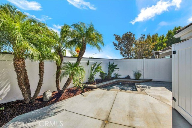 Building Photo - 804 Gardenia Way