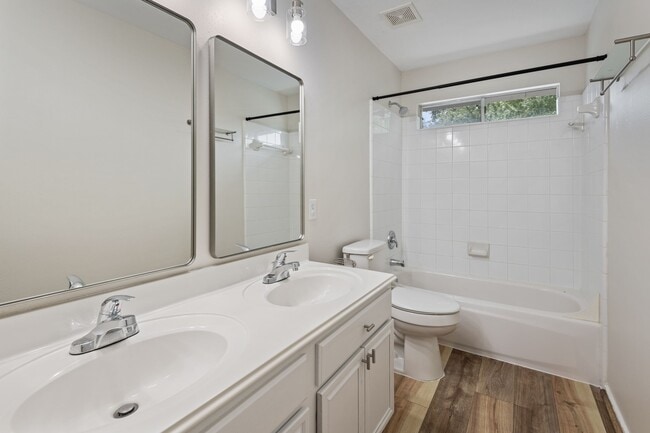 Building Photo - 22523 Holly Lake Dr