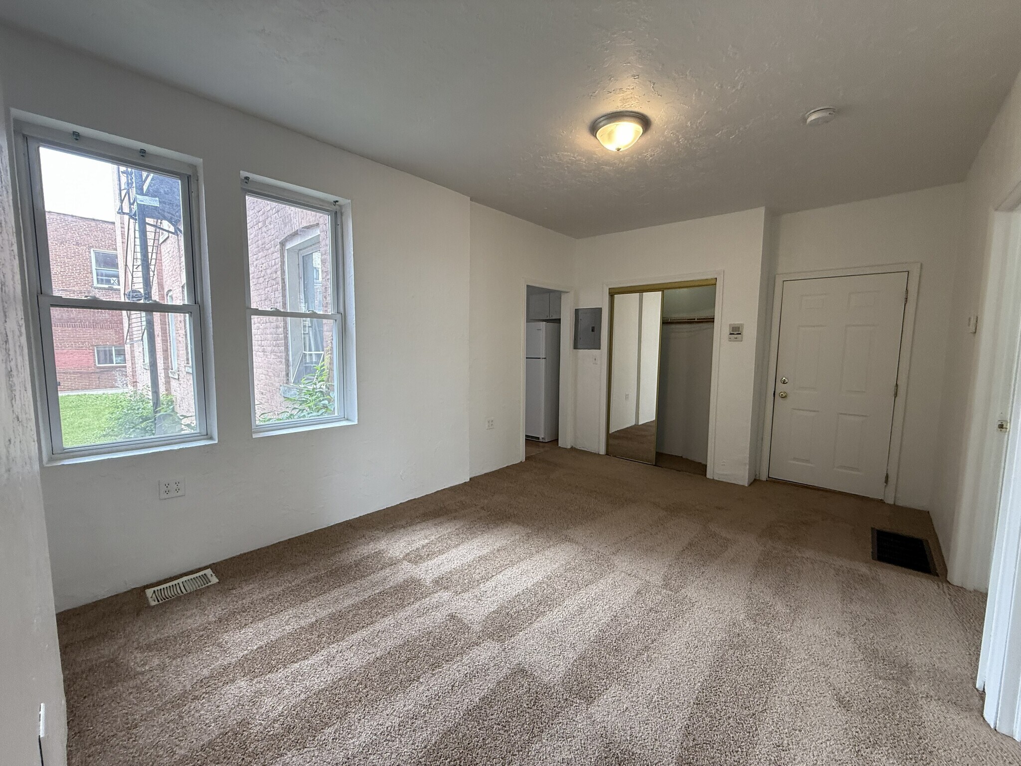 Living Room - 3615 Dawson St