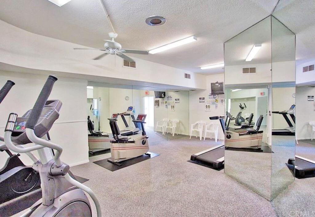 Building Photo - 300 Cagney Ln