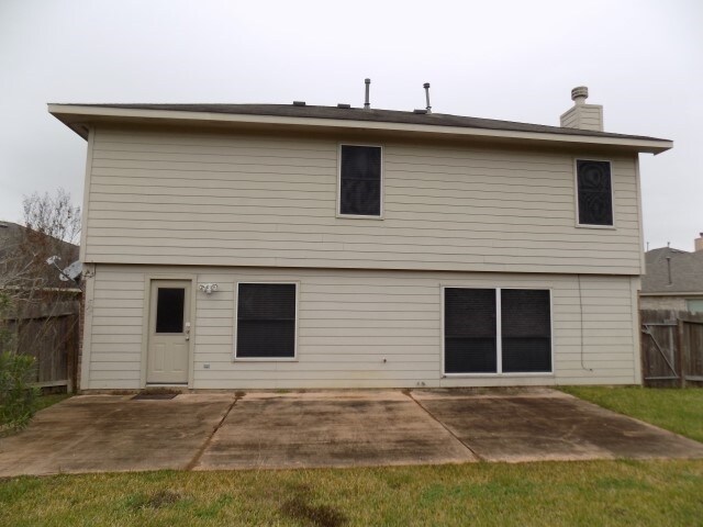 Building Photo - 20003 Mammoth Falls Dr