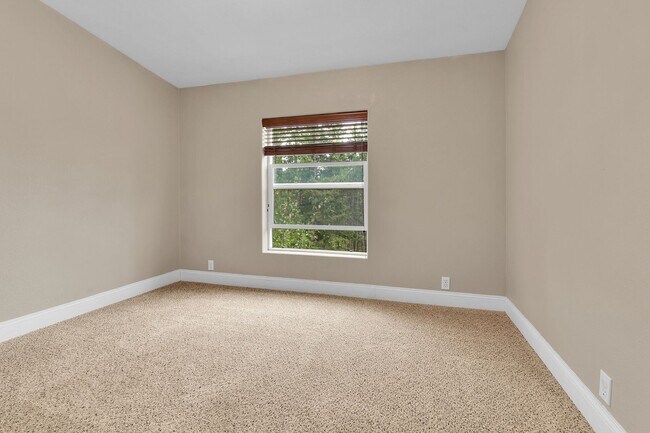 Building Photo - 2773 Coyote Cir