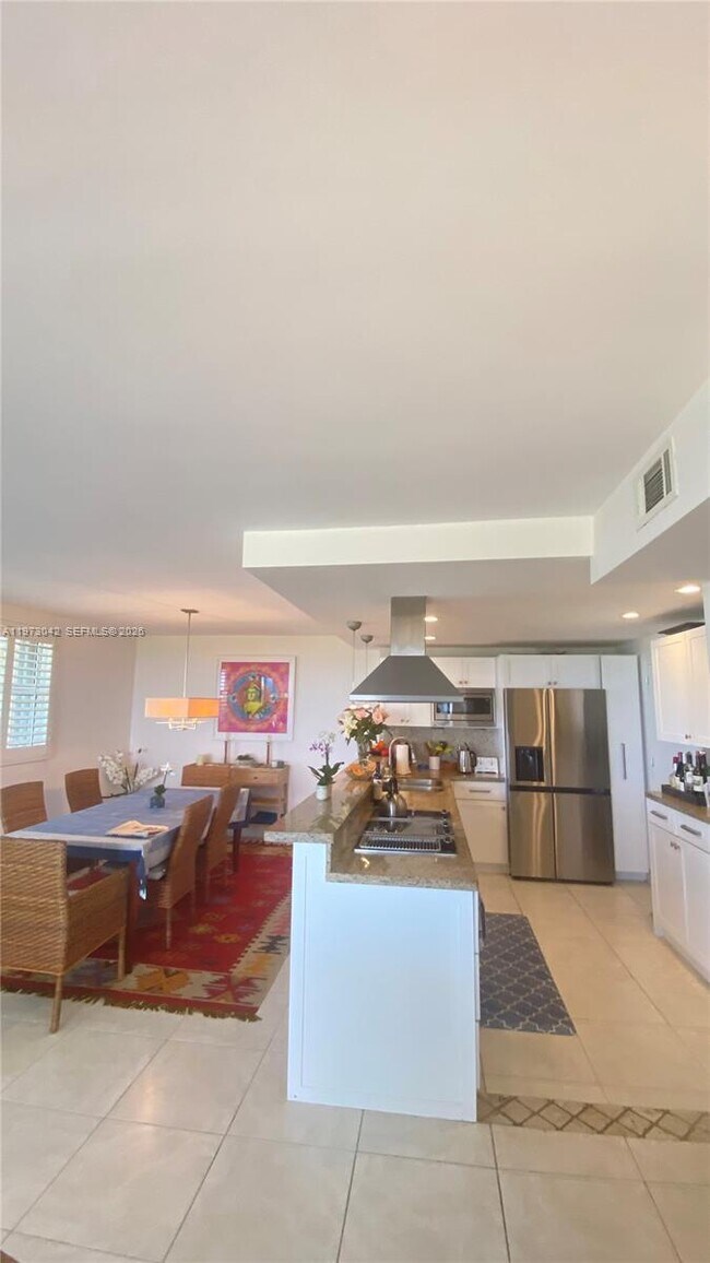 Building Photo - 177 Ocean Ln Dr