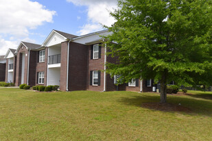 Building Photo - Veranda Village Apartments