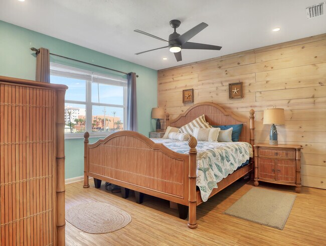 Building Photo - 2186 Jimmy Buffett Mem Hwy