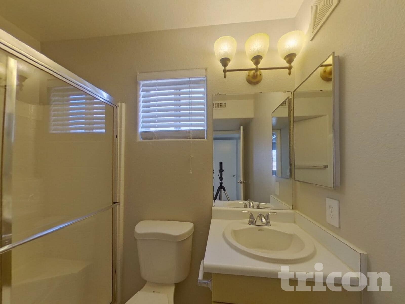 Building Photo - 6131 Daisy Petal St