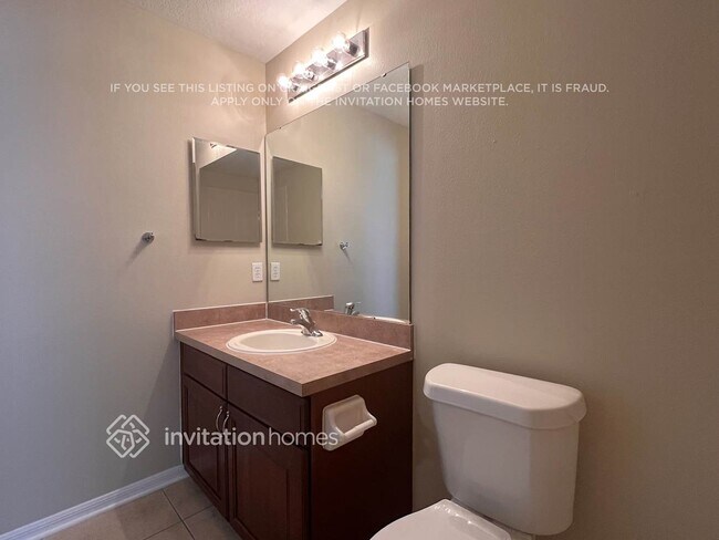 Building Photo - 3927 Gypsum Ln