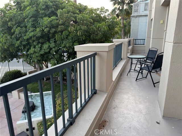 Building Photo - 850 E Ocean Blvd