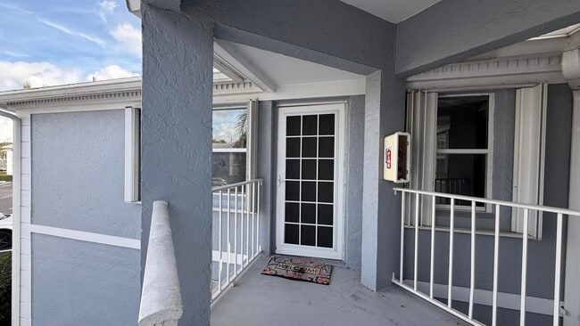 Building Photo - 3302 SE Aster Ln