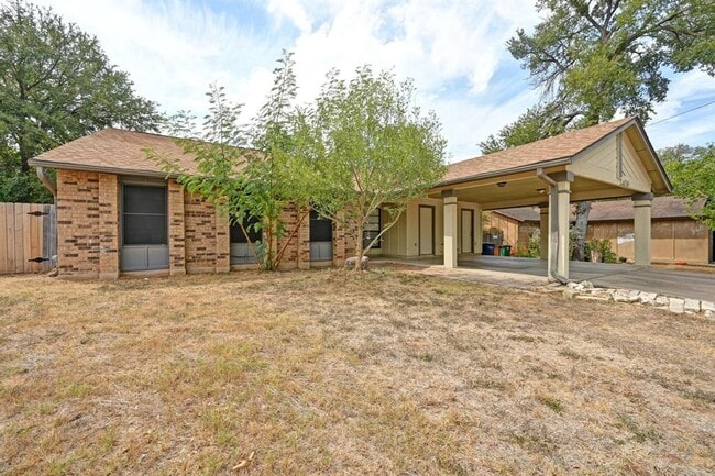 Primary Photo - 2409 Berkett Dr
