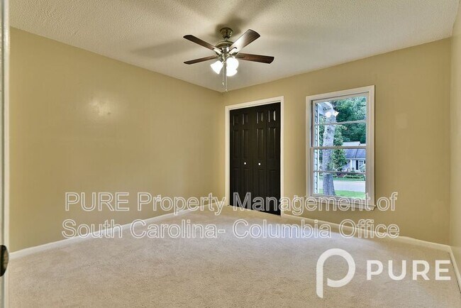 Building Photo - 308 Southampton Dr