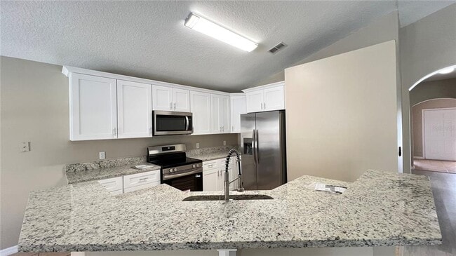 Building Photo - 4599 Cumbrian Lakes Dr