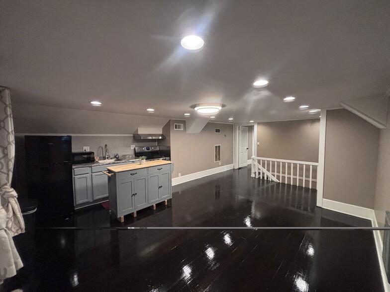 Building Photo - 104 Nouveau Ln
