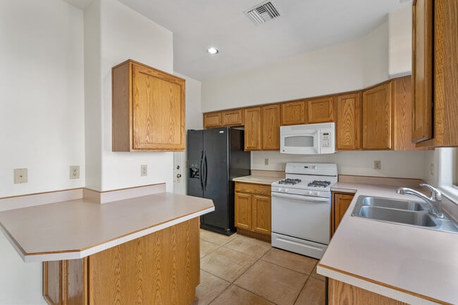 Building Photo - 3730 N Bay Horse Loop