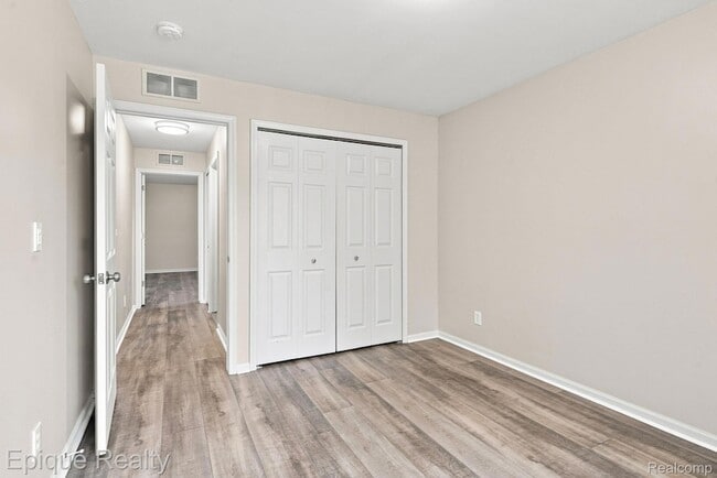 Building Photo - 3575 Tremonte Cir