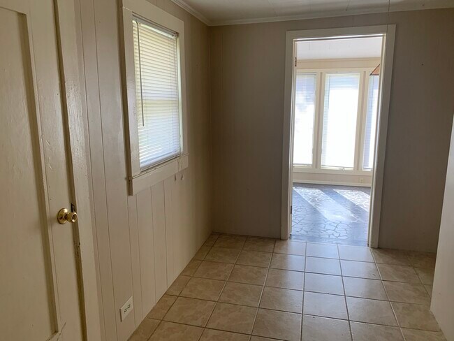 Building Photo - 2751 Lail Rd