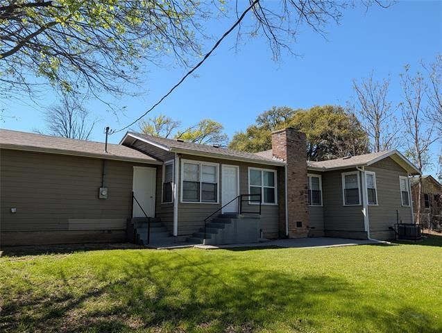 Building Photo - 2413 Hillview Dr