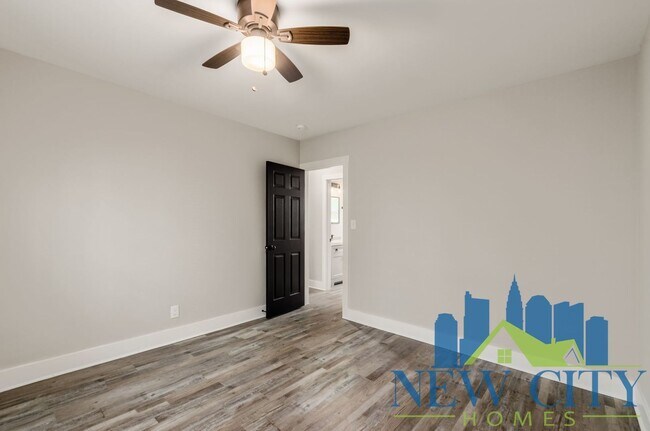 Building Photo - WAIVED $100 ADMIN FEE CALL TODAY!  Newly U...