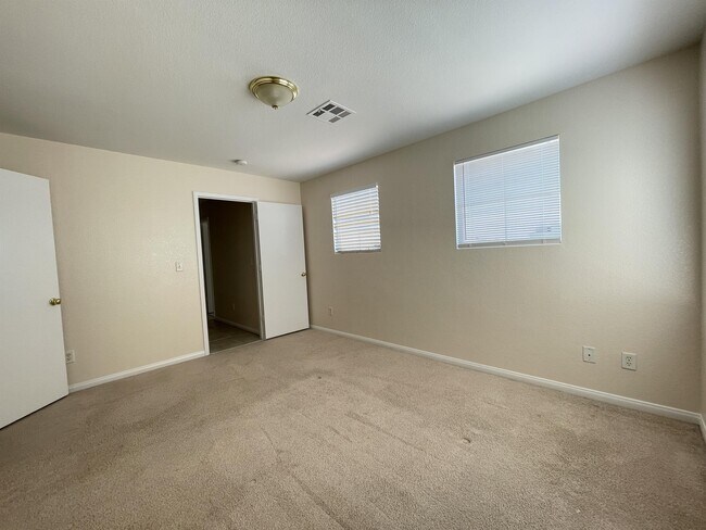 Building Photo - 7492 Mulgrave Ct